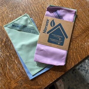 NORWEX Makeup Removal Cloth Set